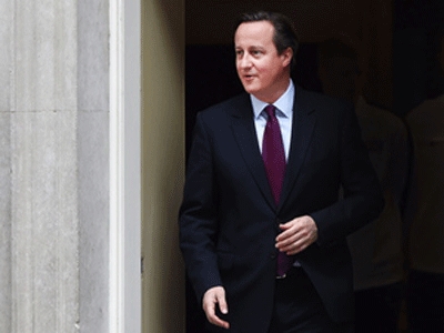 Cameron gives Brits a choice: attack Islamic State or become victims