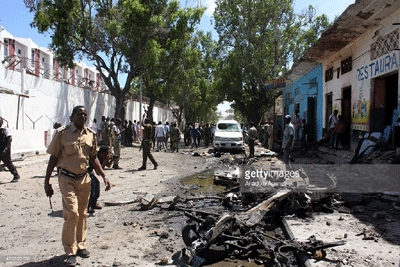 Car bomb explodes at Somalia restaurant