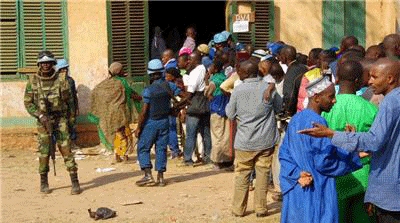 Central African Republic votes in presidential runoff