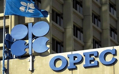 OPEC nations and Russia seek to stabilize oil production