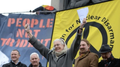 Thousands March in Central London to Oppose Nuclear Arms