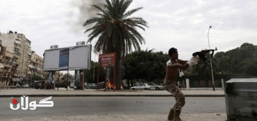 Deaths as Libya army and militia clash