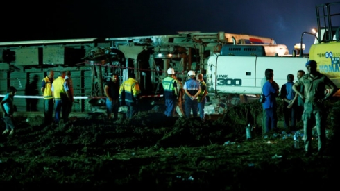 Train derails in Turkey’s Tekirdag, kills over 20 and injures dozens: Official