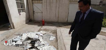 Armed men attack Baghdad newspaper offices over story on cleric