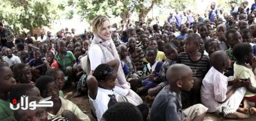 Madonna visits children’s ward in Malawi