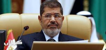 Egypt's Morsi plans to reshuffle cabinet