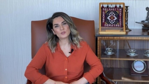 Başak Demîrtaş: Demîrtaş rehîneyeke siyasiye.