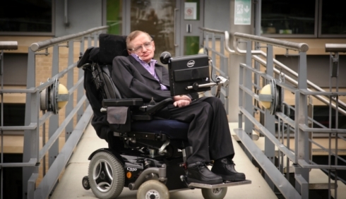 Fîzîkvan Stephen Hawking jiyana xwe ji dest da