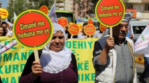 Îslamiyên Bakûr: Bila zimanê kurdî jî bibe zimanê fermî li Tirkiyê