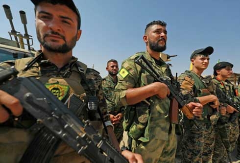 More Turkish troops to Syria border ahead of US pullout