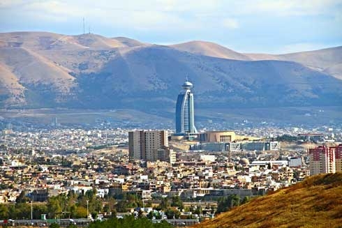 Al-Hakim, Reform delegation visits PUK in Sulaimani