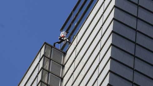 French 'Spider-Man' arrested after scaling London's Heron Tower