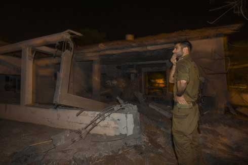 Hamas warns of more rocket attacks amid Israel-Gaza fighting