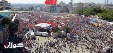 Massive rally illuminates Taksim as protests continue in Turkey