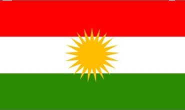 Alayên Kurdistanê li bajarê Besrayê tên bilind kirin