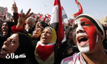 Protesters to spend the night in Tahrir as Egypt marks one year since uprising