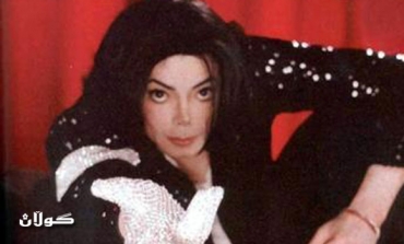 Michael Jackson dances again on one billion Pepsi cans