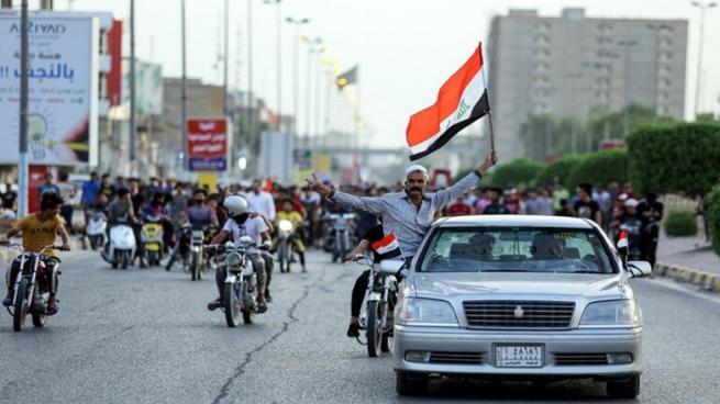 عێراق.. خۆپیشاندانەكان لە نەجەف دەستیانپێكردەوە ژمارەیەك خۆپیشاندەر بریندار بوون